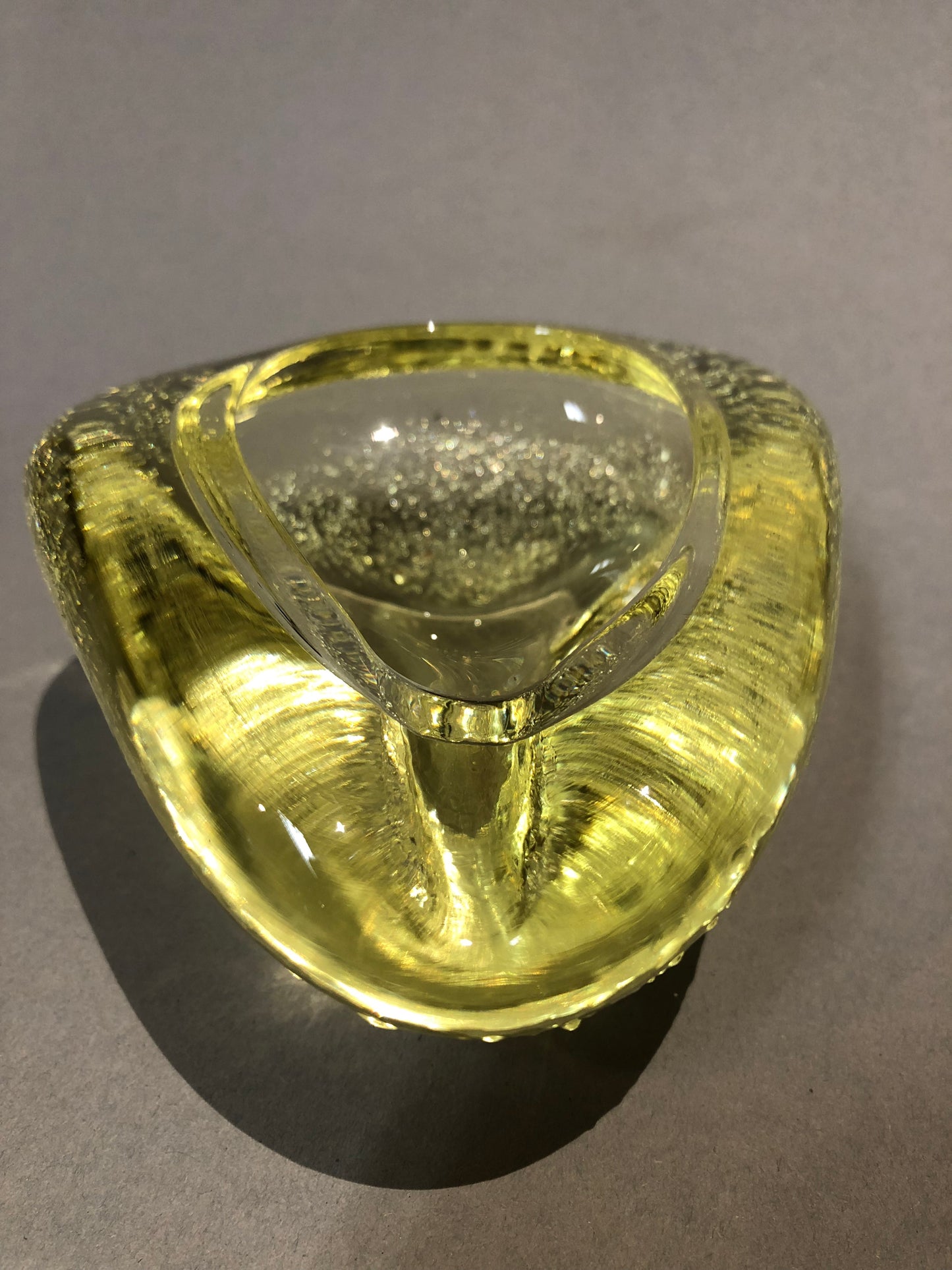 Aschenbecher Glas gelb